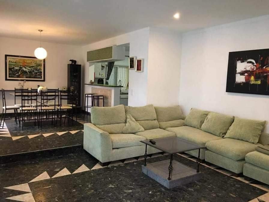 Dolphin House Hostel Фару Номер фото
