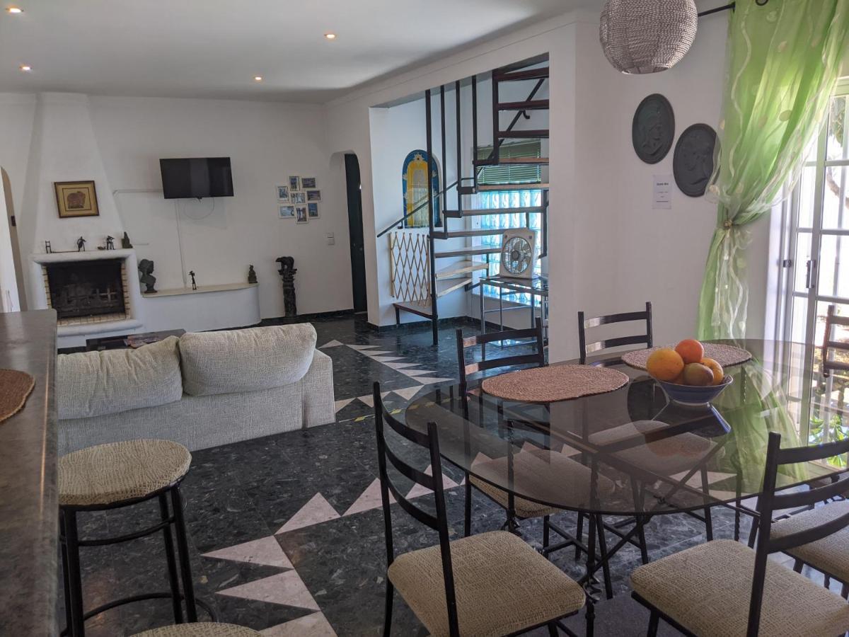 Dolphin House Hostel Фару Екстер'єр фото