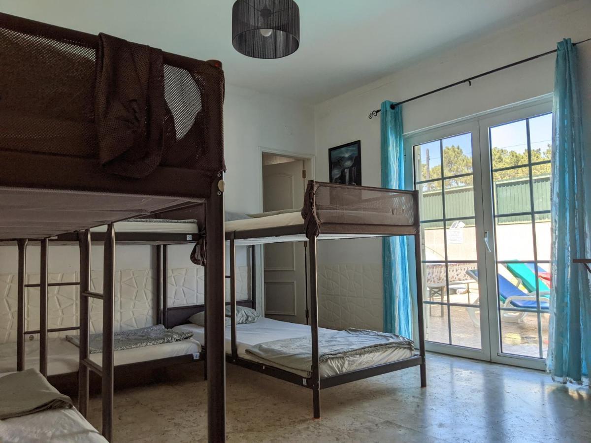 Dolphin House Hostel Фару Екстер'єр фото